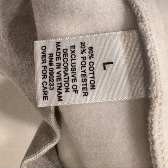 Fear of God Essentials Light Oatmeal Pullover Hoodie Size Large NWT - Picture 7 of 9
